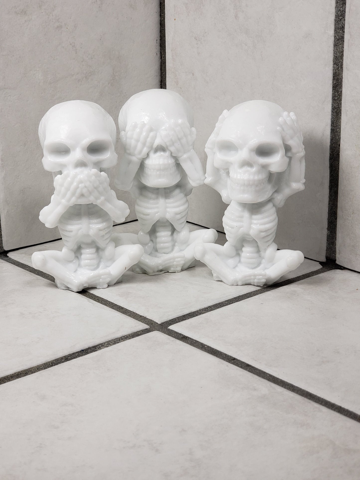 See, Hear, Speak No Evil Skulls